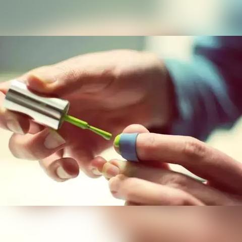 最新美甲脚图款式解析，时尚潮流一网打尽